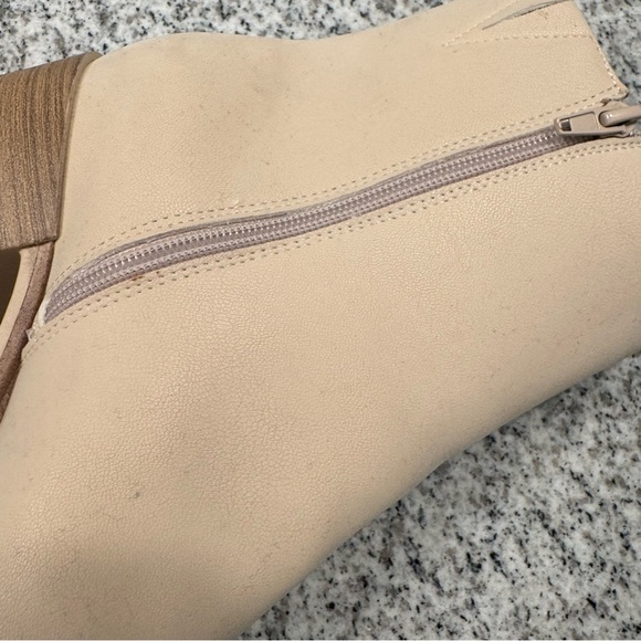 Altar’d State Cream Taupe Chelsea Boots - Picture 7 of 13